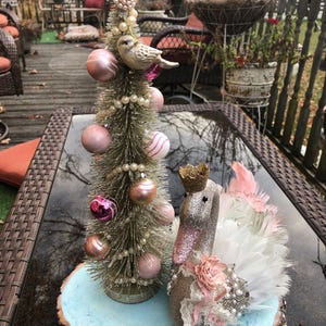 Weihnachtsschwan Vignette: Gefiederter Schwan, Ashland Baum, Feiertagsdeko