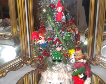 Vintage Christmas Decorated Wire brush Tree, Eclectic Christmas, Santa, Ceramic