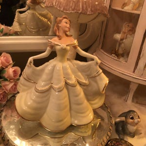 Beauty & the Beast BELLE Lenox Sculpture Disney Showcase Collection