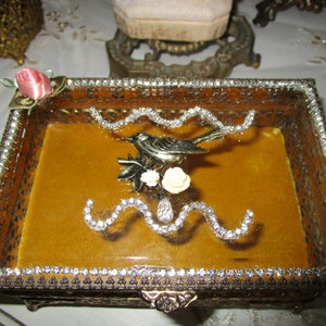 REDUCED...OOak Ormolu Trinket Box, Bird, Roses, rhinestones