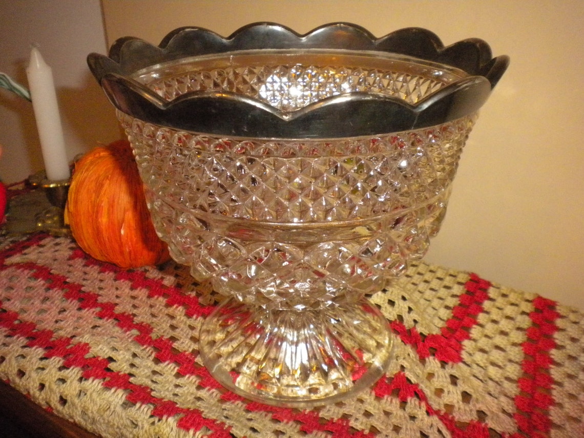 Lovely Heavy Vintage Cut Glass Pedestal Bowl Entertaining Etsy