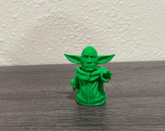 Figura divertida de Baby Yoda, coleccionable, impresa en 3D, para decorar el escritorio.