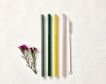 Grey, Lake Green, Yellow & Pink / Set of four reusable glass drinking straws / Pyrex / Eco friendly / Smoothie straw