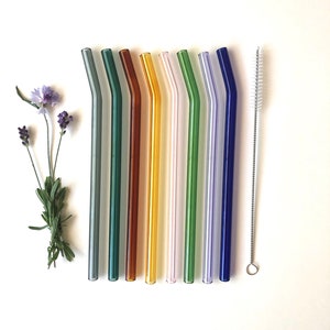 One of every colour bent / Set of eight bent reusable glass drinking straws /Eco friendly /low waste living