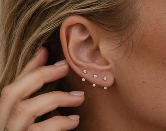 925 sterlingzilveren helix kraakbeen oorknopjes, kleine minimale platte piercing, sierlijke stapeloorbellen, dagelijks cadeau voor vrouwen