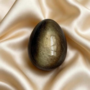Natural Gold Sheen Obsidian Egg | Mirror-Polished | Root Chakra Shadow Work Protection Stone | Altar Decor Gift