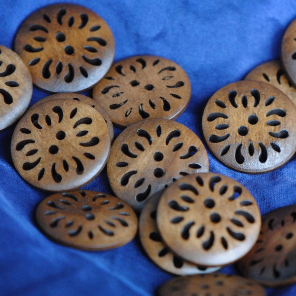 Laser Cut Buttons | 25mm Buttons | Floral Buttons | Openwork Buttons | Wooden Buttons | Polished Wood Buttons | 1 inch Buttons for Coats