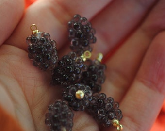Purple Grape Charms, Clear Plastic, 14mm Long, 2mm Hole Size, Pendants for Earrings, Wine Themed Jewelry