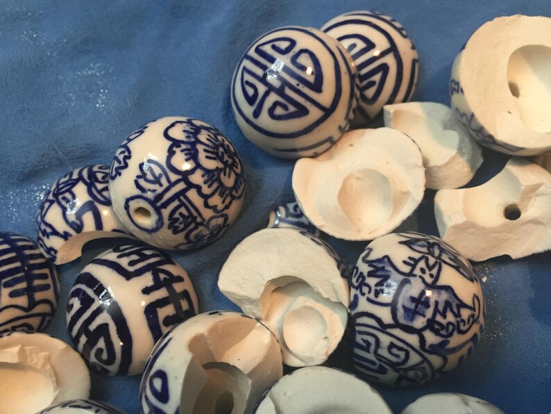 8 oz Broken Pottery Blue and White China Broken China Jewelry Making Mosaic Tiles Chinoiserie Pieces Broken Porcelain Delft image 2