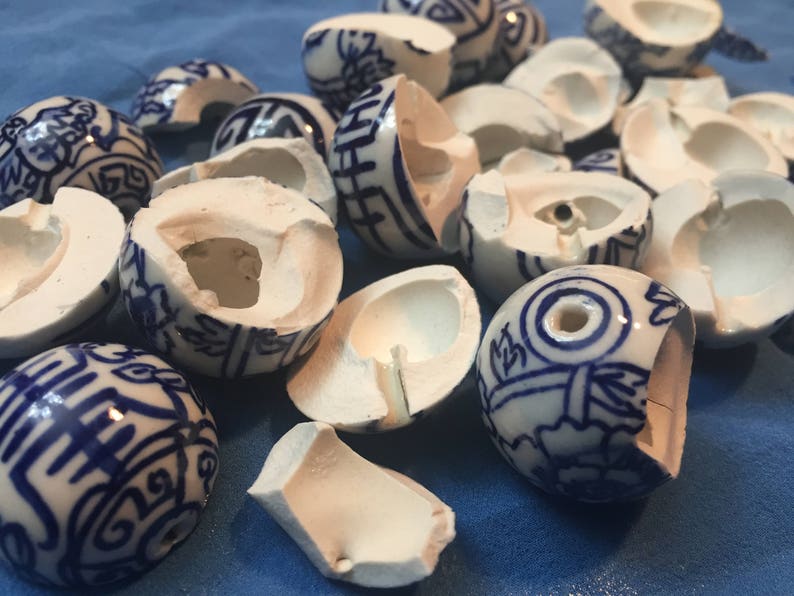 8 oz Broken Pottery Blue and White China Broken China Jewelry Making Mosaic Tiles Chinoiserie Pieces Broken Porcelain Delft image 4