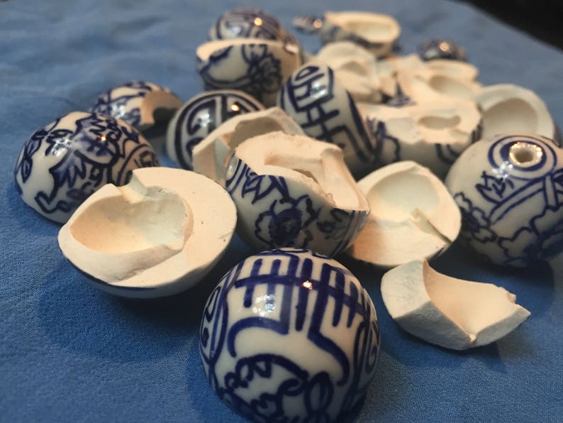 8 oz Broken Pottery Blue and White China Broken China Jewelry Making Mosaic Tiles Chinoiserie Pieces Broken Porcelain Delft image 5
