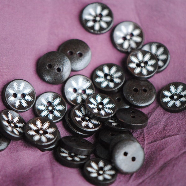 15mm Black and White Buttons | 2/3 inch Button | Sea Urchin Button | Star Button | Painted Button | Summer Shirt Button | Black Wood Button