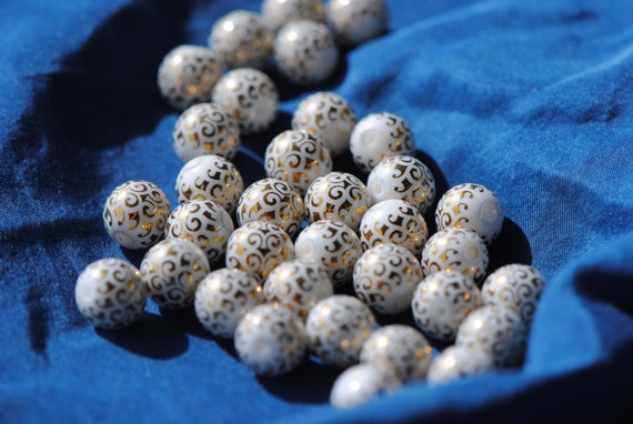 White and Gold Bead | Glass Bead | Metallic Glass Bead | Gold Swirls | Beads for Earrings | 10mm Beads for Jewelry | Gold Filigree