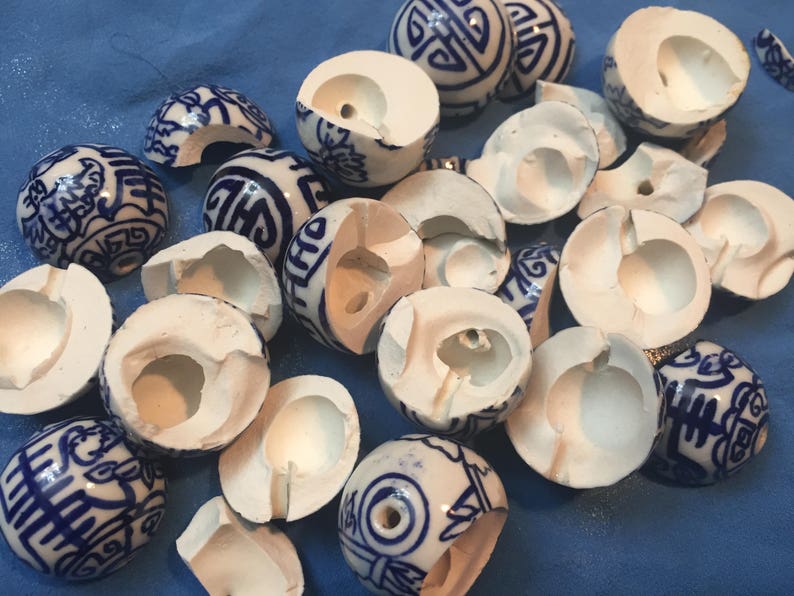 8 oz Broken Pottery Blue and White China Broken China Jewelry Making Mosaic Tiles Chinoiserie Pieces Broken Porcelain Delft image 3
