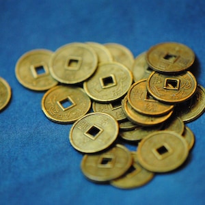 Tiny Coins | 10mm Brass Coin | Cash Beads | Chinese Cash | Lucky Coins | Doll Money | Miniature Coins | Chinese Decoration Little Coin Bead
