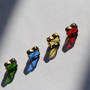 Cuentas de vidrio verde y dorado / Vidrio transparente verde / Cuentas en forma de diamante / Cuenta de trébol dorado / Borde metálico / Vidrio de color / Cuenta de 10 mm / Cuenta espaciadora imagen 7