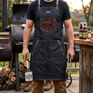Personalized Leather Canvas BBQ Apron for Men, Custom Monogram Grill Gift for Dad Husband, Heavy Chef Woodworking Apron with Tool Pockets