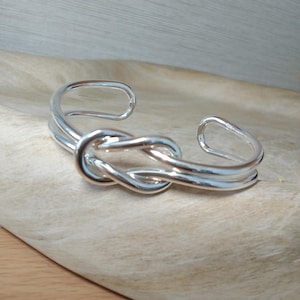 Sterling Silver Twisted Knot Bangle Bracelet, Letterbox Gift, Adjustable, Women's, Gift for Her, Bridal Wedding Jewellery, Mum