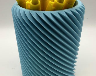 Desk Tidy in Choice of Colours with Diagonal Line Pattern