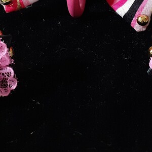 Dog hair pins, dog hair bows, pet bows, pet hair pins, dog hair fashion, hair snap pins, hair bows