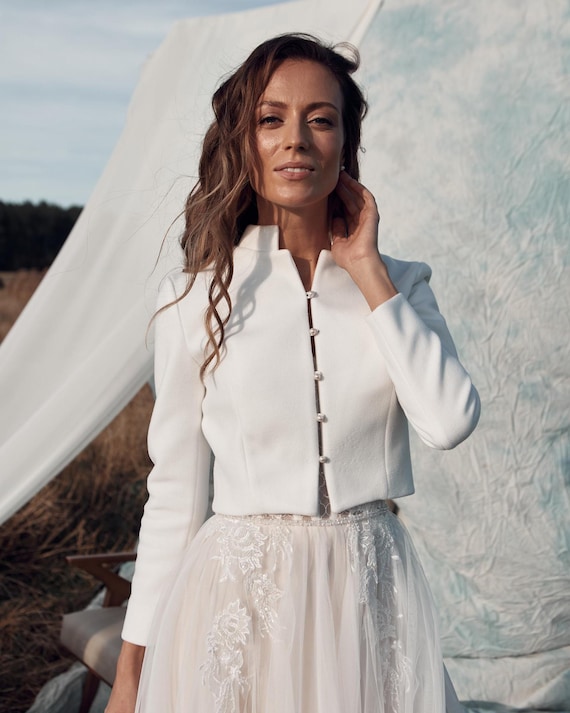 Jacket for wedding dress topper White winter cover up bride wedding bolero shrug White bridal coat winter wedding bolero wool bridal cape