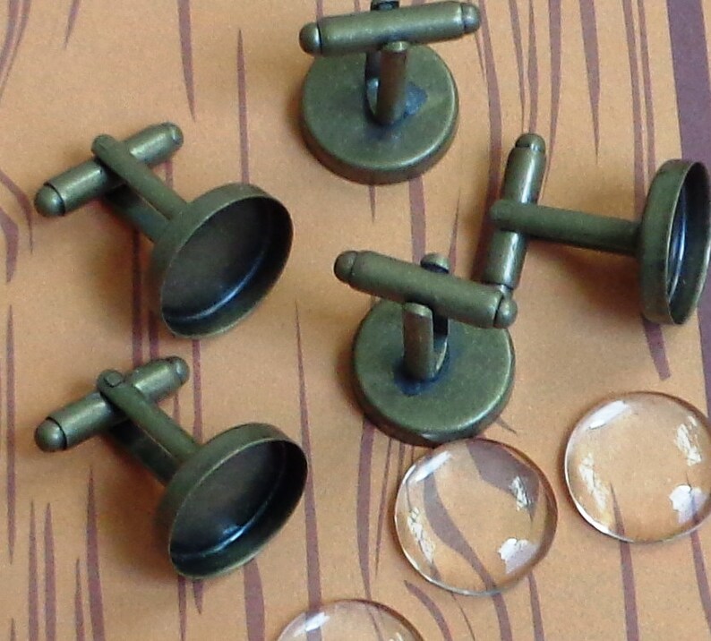 Combo 16mm 24 Pc Round Antique Bronze Bezel Image 0
