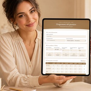 May include: A digital tablet displaying a form titled Programma del pioniere with sections for personal information, service hours, and a weekly schedule. The interface features a neutral beige color palette with organized input fields and tables.