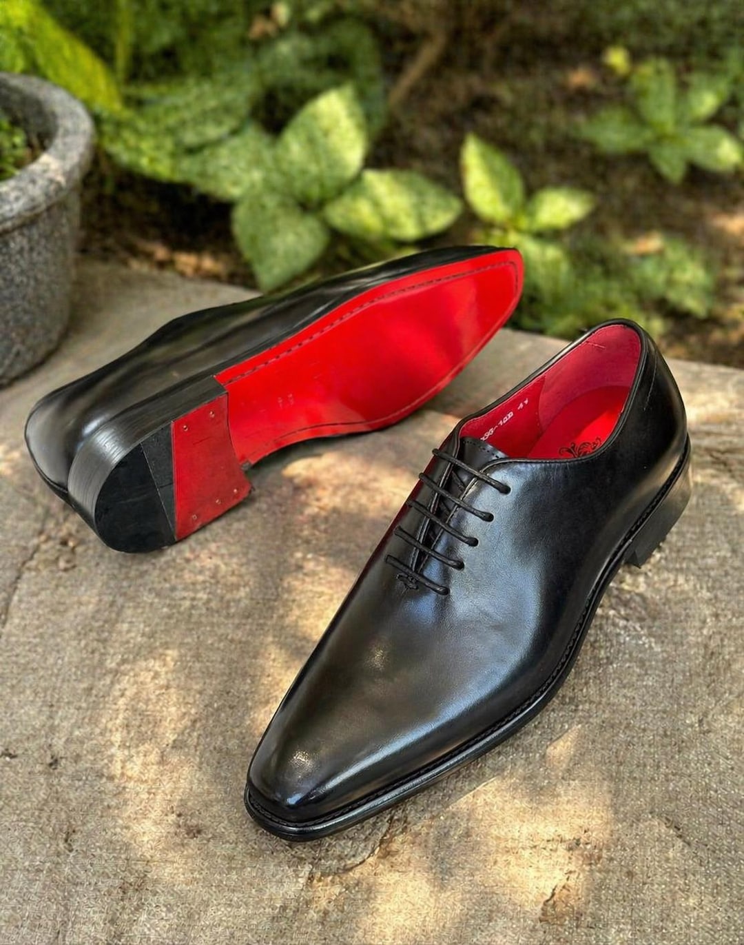 Christian Louboutin ドレスシューズ レッド Christian Louboutin Handmade Black Leather Oxford Dress Shoes