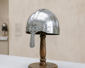 Handgemaakte middeleeuwse Normandische helm met neusbescherming – replica stalen Vikinghelm – historisch ridderharnashelm – LARP-cosplaykostuumhelm
