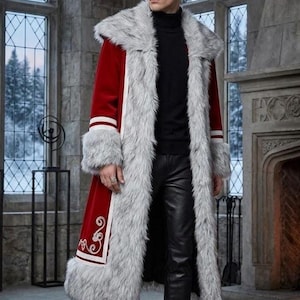 Cappotto lungo in velluto rosso con finiture in pelliccia sintetica / Vestaglia invernale fantasy, mantello per cosplay