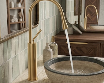 Grifo de baño moderno, grifo para lavabo de encimera en oro cepillado, mezclador de tocador con caño giratorio.