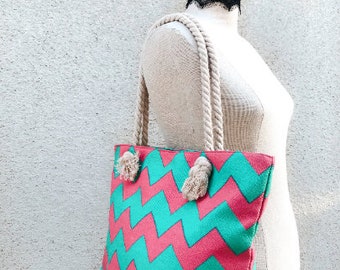 Beach tote Bag, Chevron Patterned Tote, canvas tote bag, beach bag,  PIYOYO