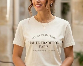 Minimalistisk Paris-T-shirt, fransk chic estetisk skjorta, tysta lyxkläder, Haute Tradition-T-shirt, Parisian-gåva, sofistikerad grafisk T-shirt
