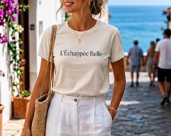 L'Échappée Belle European Summer Tour-tröja, Bella Canvas 3001 estetisk resetröja, minimalistisk fransk citat-tröja, Old Money Riviera Clot
