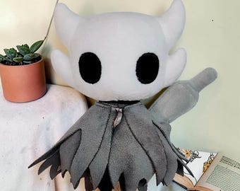Ręcznie robiony Hollow Knight Pluszowy Rycerz Lalka z gry Indie Miękki Pluszowy Prezent Kolekcjonerski