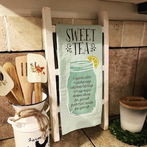 Handmade Tea Towel Ladder: Rustic Kitchen Decor