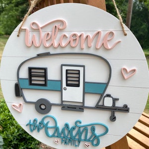 Camper door hanger, round camper sign, camper door sign, personalized camper sign, camper door decor, camper wood sign, camping door hanger