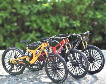 1:6 Scale Alloy Mountain Bike Model with Realistic Gears & Shock Absorbers – Die-Cast Bicycle Toy for Collectors, Gifts for Cycling