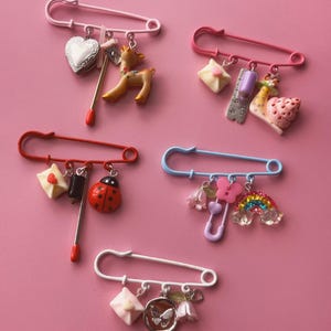 Safety pin charm | Journal charm | Travellers journal | Stationery pin | Trinkets | Stationery | Craft | Junk journal | Snail mail | Whimsy