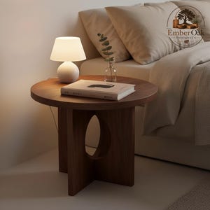 Mini Massivholz Couchtisch | Retro Runder Beistelltisch | Rustikaler Wohnzimmer Akzent Tisch | Kleiner Wohnungs-Beistelltisch | Gemütlicher Fenster-Beistelltisch