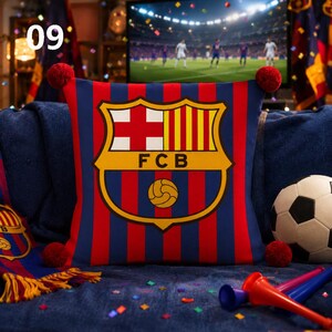 Football Club Dekokissen, doppelseitiger Samtkissenbezug, Sportdekor Bild 11