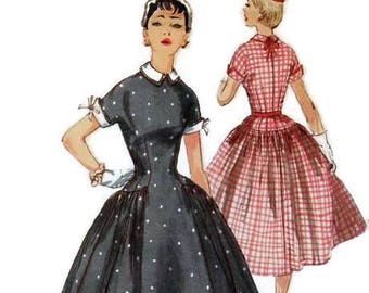 Simplicity 1042 Sewing Pattern Vintage Fashion 1950s Rockabilly Swing Era Garden Tea Dress Full Circle Skirt Size 14 Bust 32 Uncut