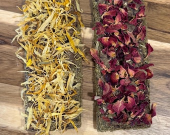 Botanical Bloom Bars (2 Pack) | Hay-Based Treats for Small Animals | Small Pet Treats | All Natural and Organic | Rabbit Forage
