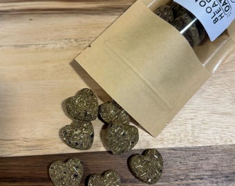 Bloom Hearts - Oat Free | Hay Based Treats | Bunny Treats  | Healthy Small Pet Treats | Oat Free Bunny Treats