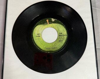 Die Beatles Hey Jude Revolution 45 RPM Vinyl-Schallplatte Apple Cords 2276 mit Rahmen
