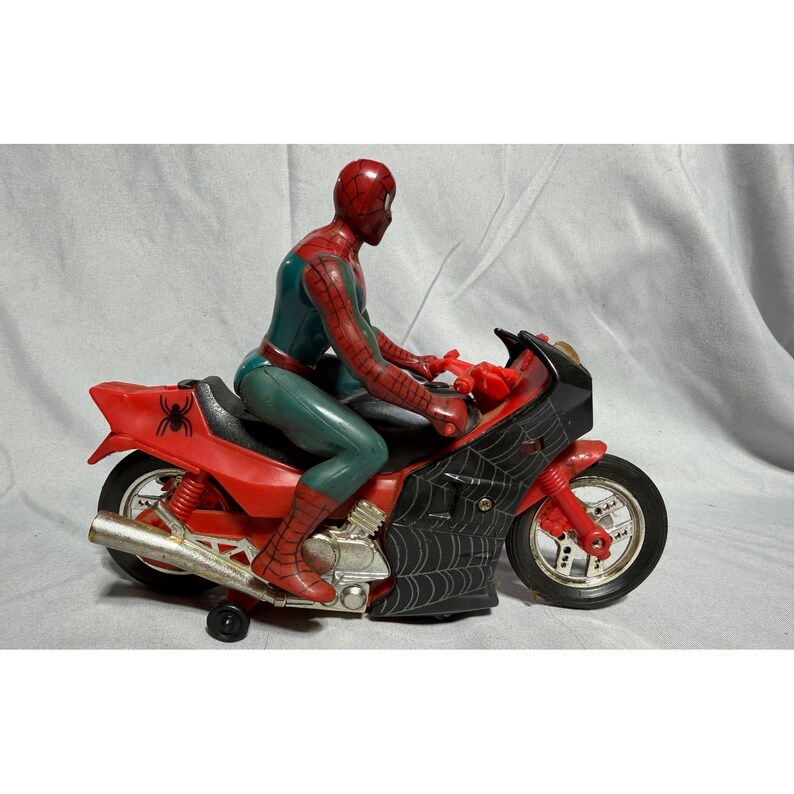 Vintage Spider-Man on Motorcycle Action Figure Toy Red Black Marvel Soma L856 image 3