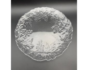 Vintage Clear Pressed Glass Grape and Leaf Serving Platter Scalloped Rim 10.5in