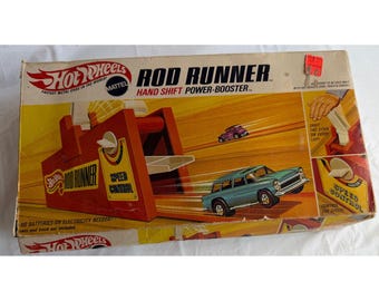 Hot Wheels 1996 First Edition 9 of 12 Radio Flyer Wagon Basic