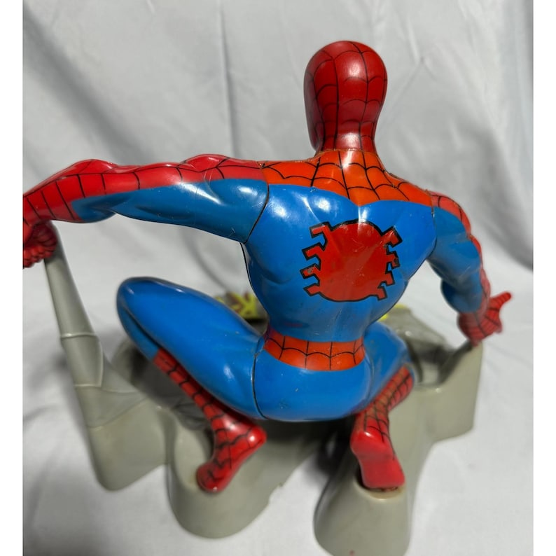 Vintage 1994 Marvel Spider-Man Action Figure Coin Bank REC Sound Inc G052 image 2
