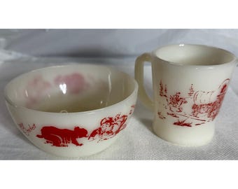 Zestaw misek i kubków Davy Crockett z kolekcji Vintage Fire-King Milk Glass w kolorze czerwonym z grafiką